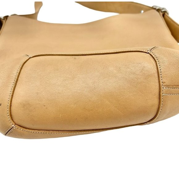Coach Bucket Purse 11 x 10 x 3.5 Camel Leather Zip Closure Adjustable Strap - Picture 5 of 11